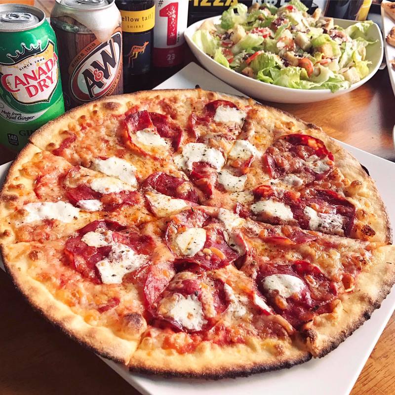 Pizza Rock Wenhua  搖滾披薩高雄文化店